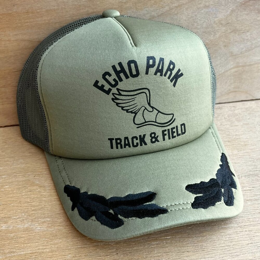 FRED SEGAL MITCHELL & NESS ECHO PARK TRACK & FIELD SNAPBACK TRUCKER HAT NEW